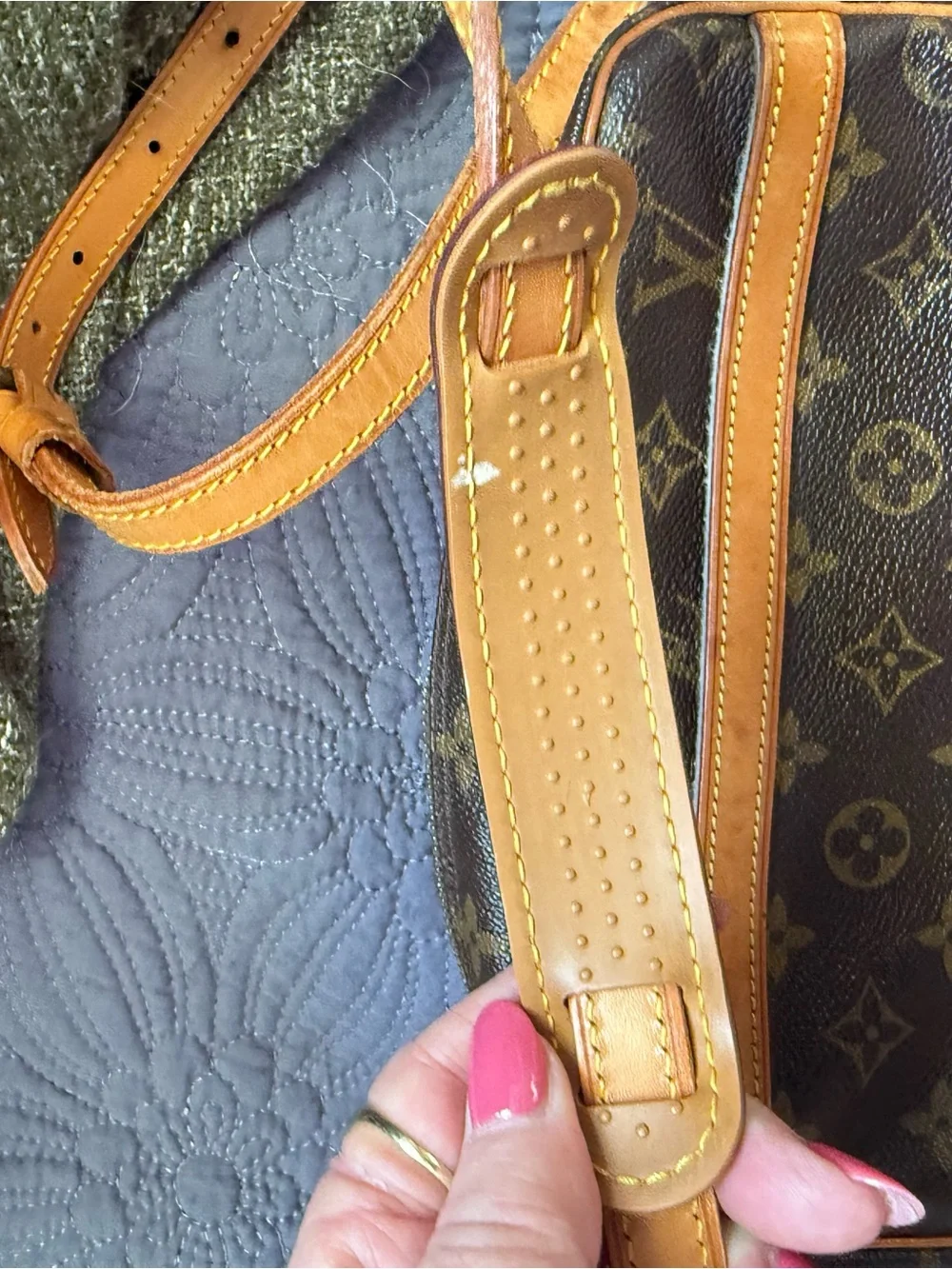 Louis Vuitton reach free has